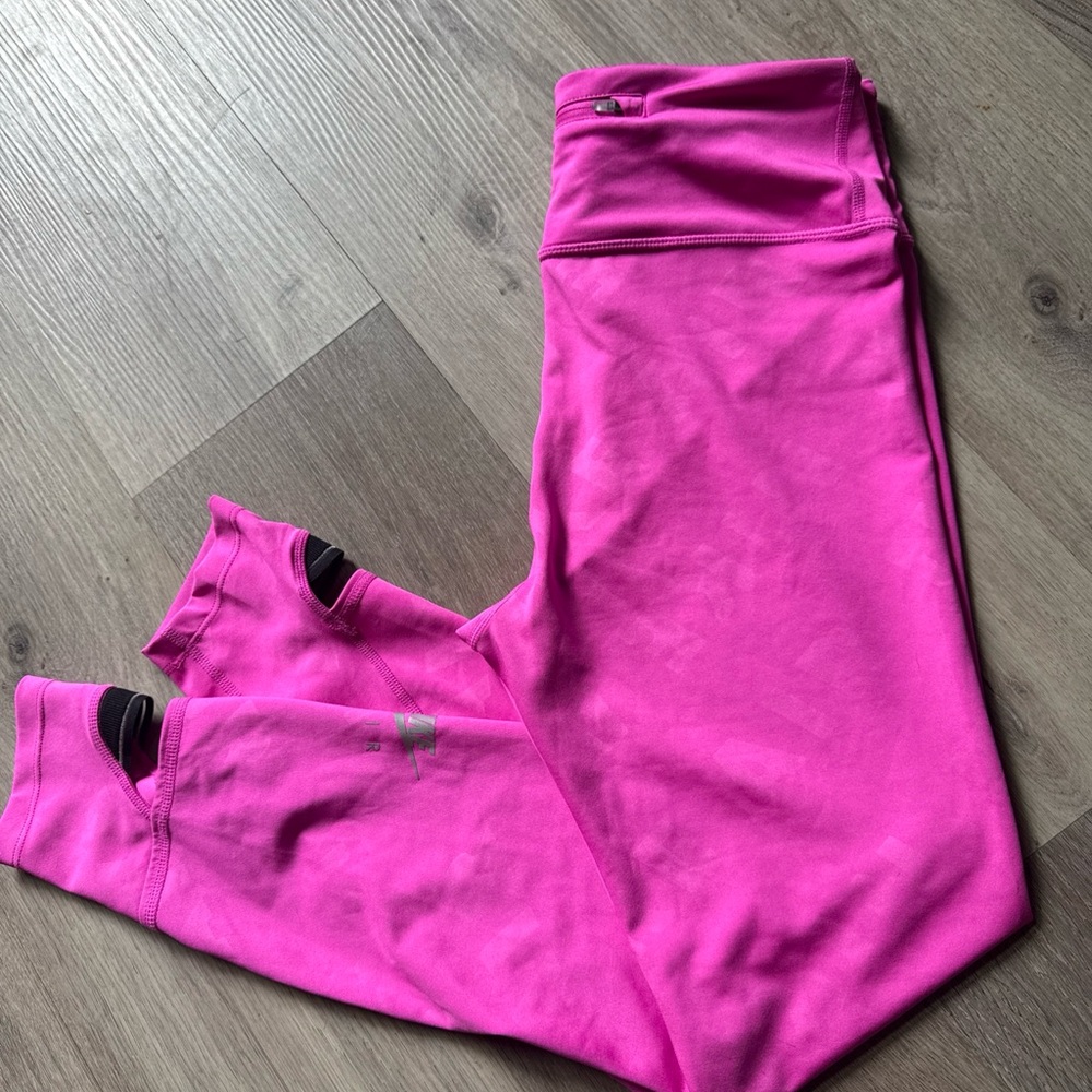 Nike Pink High-Waisted Leggings